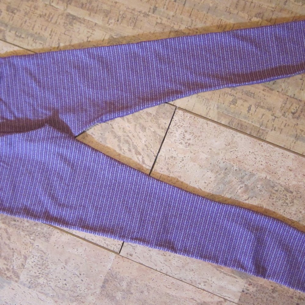 Yogasmoga Aurum sz 2 Tiptoe & Twist Legging. NWOT